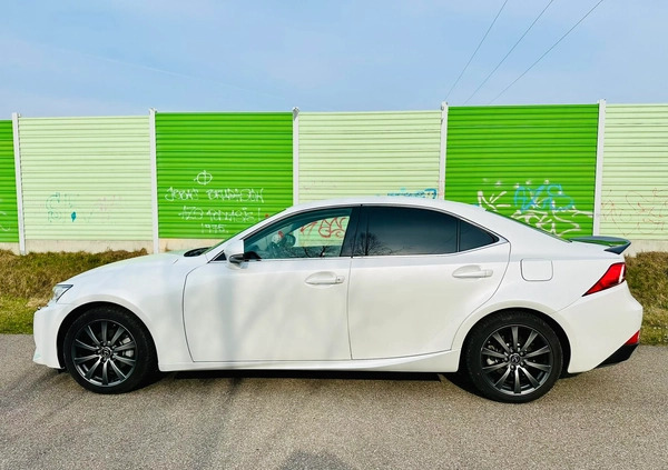 Lexus IS cena 73900 przebieg: 125000, rok produkcji 2014 z Nowy Sącz małe 106